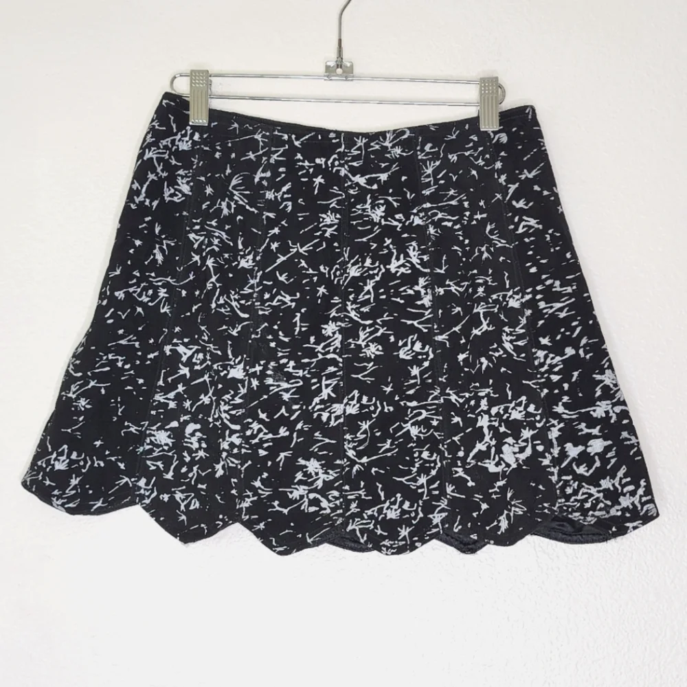 Vintage Katch Me West Black Leather Skirt L NWT